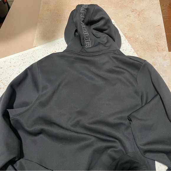 Men’s large loose fit Underarmour OG hoodie with embroidered logo. - Picture 2 of 2